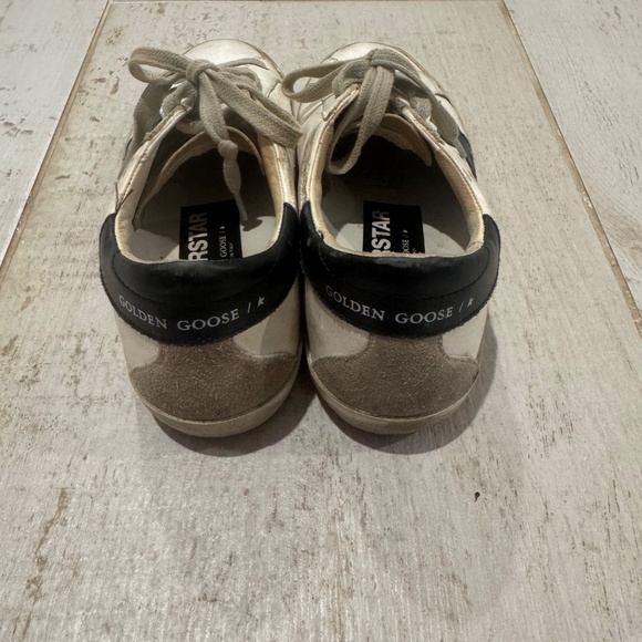 EUC Golden Goose size 36  white/black accent - Picture 3 of 6